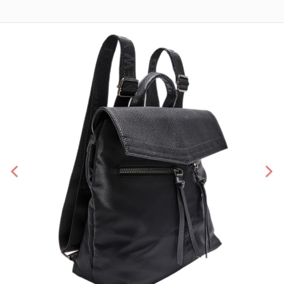 Monica Botkier created the small Trigger Bag/Backpack - Picture 6 of 7